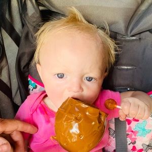 Meet your Posher, Amber